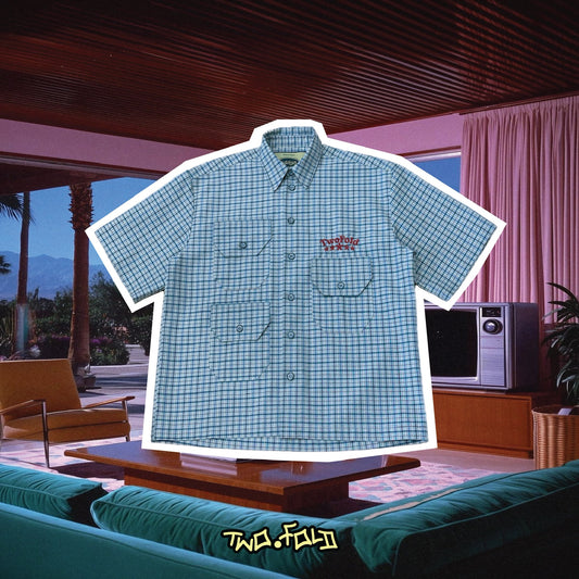 BLUE BOX BUTTON UP